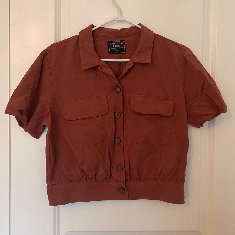 Abercrombie cropped utility shirt